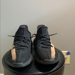 Yeezy boost 350 v2 coppers
